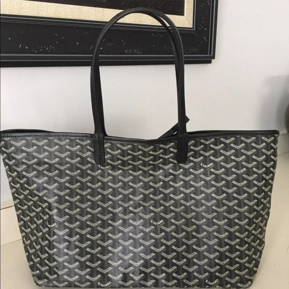 Black Goyard